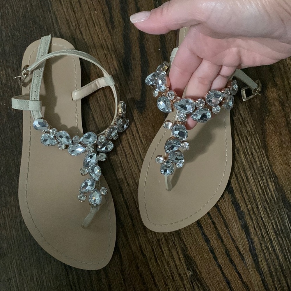 Unbranded sandals with crystal stones size 7